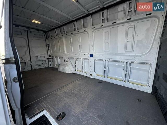 Білий Мерседес Sprinter, об'ємом двигуна 30 л та пробігом 198 тис. км за 28500 $, фото 8 на Automoto.ua