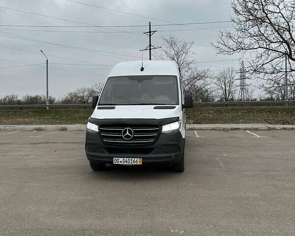 Білий Мерседес Sprinter, об'ємом двигуна 2.14 л та пробігом 320 тис. км за 26900 $, фото 4 на Automoto.ua