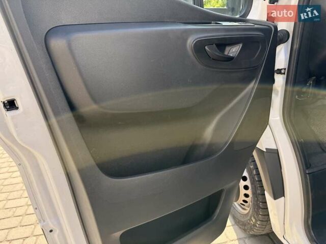 Білий Мерседес Sprinter, об'ємом двигуна 2.1 л та пробігом 186 тис. км за 32000 $, фото 38 на Automoto.ua