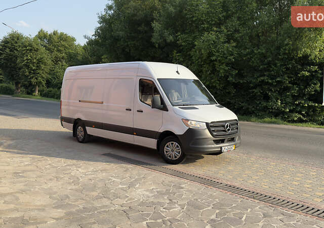 Белый Мерседес Sprinter, объемом двигателя 2.14 л и пробегом 280 тыс. км за 30027 $, фото 5 на Automoto.ua