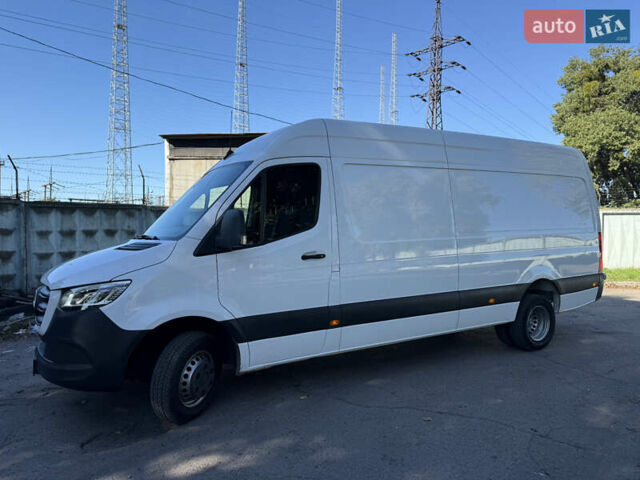 Белый Мерседес Sprinter, объемом двигателя 2.2 л и пробегом 270 тыс. км за 34900 $, фото 5 на Automoto.ua