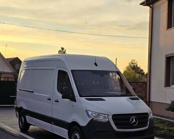 Білий Мерседес Sprinter, об'ємом двигуна 2.14 л та пробігом 131 тис. км за 21422 $, фото 7 на Automoto.ua