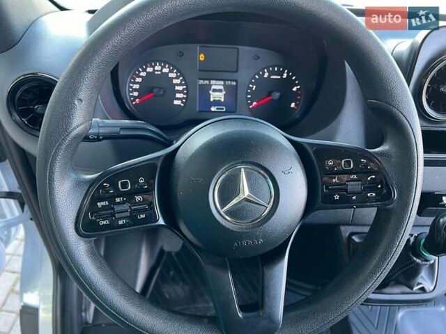 Белый Мерседес Sprinter, объемом двигателя 2.14 л и пробегом 690 тыс. км за 26000 $, фото 37 на Automoto.ua