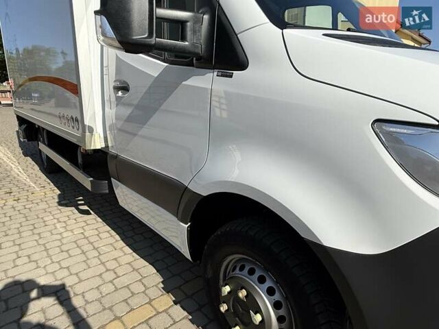 Білий Мерседес Sprinter, об'ємом двигуна 2.1 л та пробігом 186 тис. км за 32000 $, фото 7 на Automoto.ua