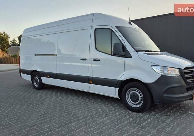 Белый Мерседес Sprinter, объемом двигателя 0 л и пробегом 236 тыс. км за 23555 $, фото 20 на Automoto.ua