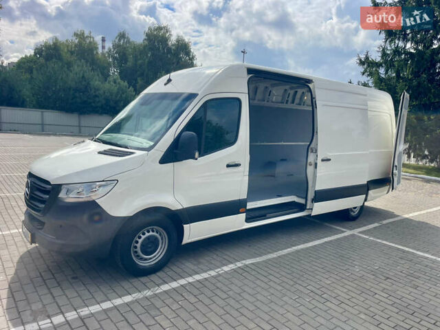 Белый Мерседес Sprinter, объемом двигателя 2.2 л и пробегом 155 тыс. км за 26500 $, фото 24 на Automoto.ua