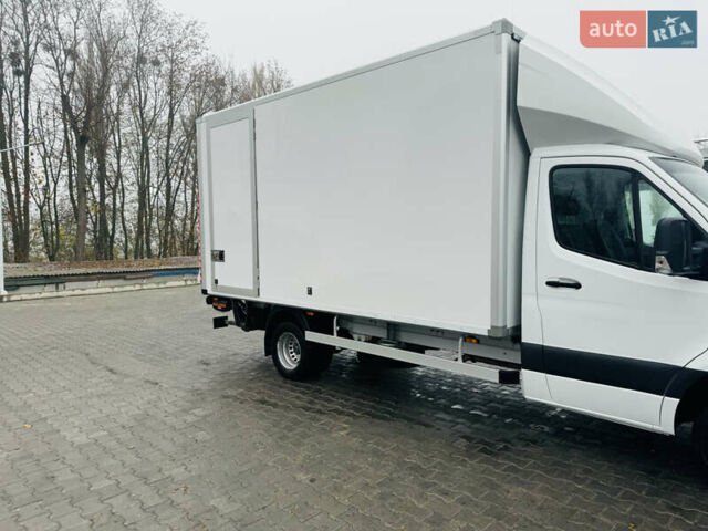 Белый Мерседес Sprinter, объемом двигателя 2.14 л и пробегом 62 тыс. км за 38000 $, фото 4 на Automoto.ua