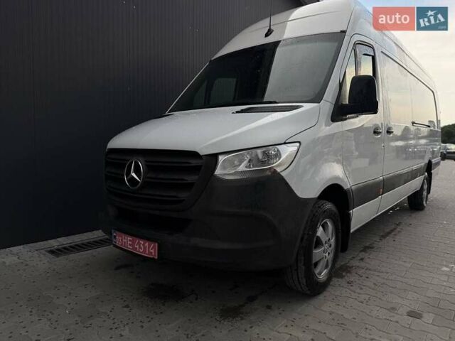 Білий Мерседес Sprinter, об'ємом двигуна 2.2 л та пробігом 227 тис. км за 38000 $, фото 1 на Automoto.ua
