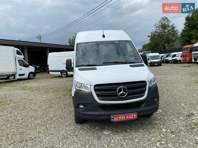Белый Мерседес Sprinter, объемом двигателя 2.2 л и пробегом 156 тыс. км за 23850 $, фото 20 на Automoto.ua