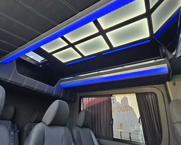 Белый Мерседес Sprinter, объемом двигателя 2.99 л и пробегом 650 тыс. км за 37000 $, фото 33 на Automoto.ua