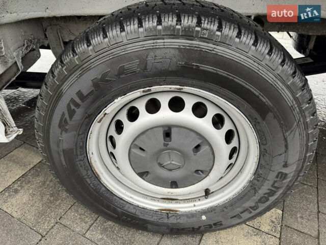 Белый Мерседес Sprinter, объемом двигателя 2.14 л и пробегом 256 тыс. км за 29992 $, фото 19 на Automoto.ua