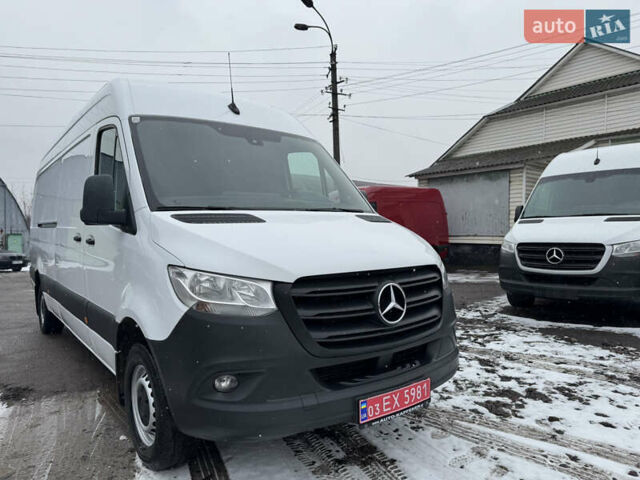 Белый Мерседес Sprinter, объемом двигателя 2.14 л и пробегом 262 тыс. км за 23700 $, фото 3 на Automoto.ua