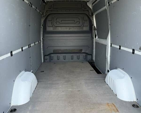 Белый Мерседес Sprinter, объемом двигателя 2.14 л и пробегом 294 тыс. км за 23599 $, фото 24 на Automoto.ua