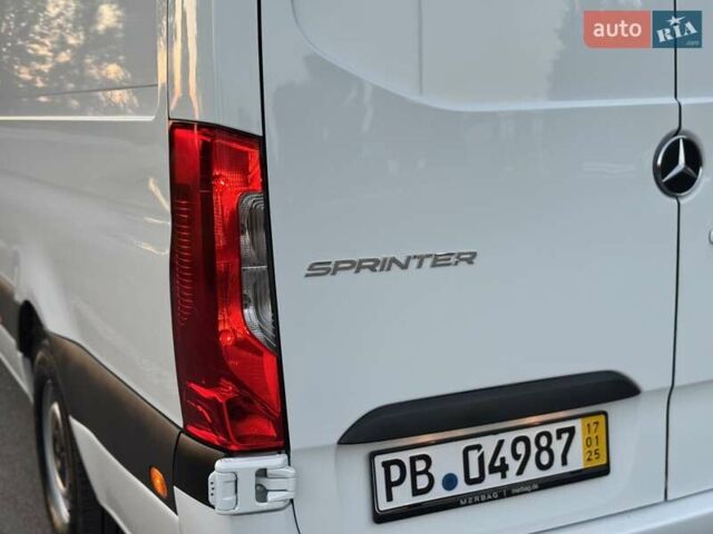 Белый Мерседес Sprinter, объемом двигателя 2.14 л и пробегом 261 тыс. км за 25800 $, фото 44 на Automoto.ua