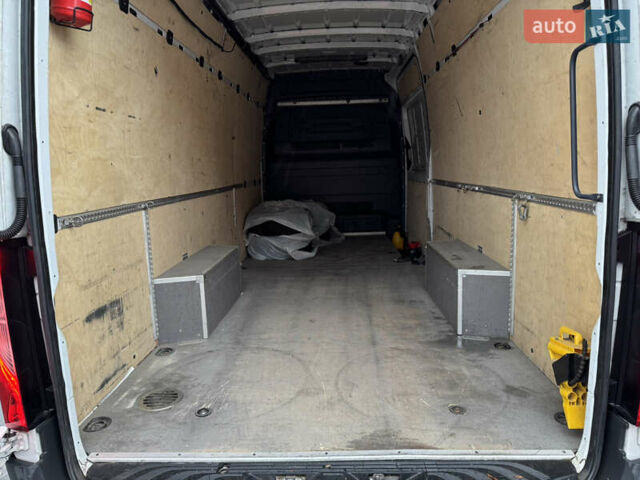 Белый Мерседес Sprinter, объемом двигателя 2.14 л и пробегом 256 тыс. км за 29992 $, фото 25 на Automoto.ua