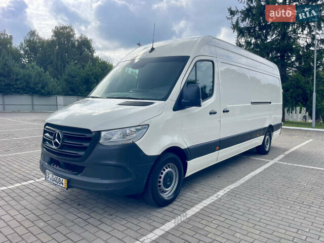 Белый Мерседес Sprinter, объемом двигателя 2.2 л и пробегом 155 тыс. км за 26500 $, фото 7 на Automoto.ua