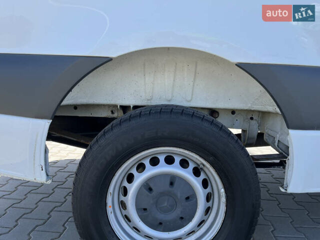 Білий Мерседес Sprinter, об'ємом двигуна 2.14 л та пробігом 280 тис. км за 23700 $, фото 6 на Automoto.ua