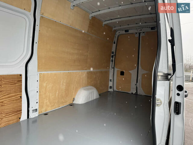Белый Мерседес Sprinter, объемом двигателя 2.14 л и пробегом 262 тыс. км за 23700 $, фото 36 на Automoto.ua