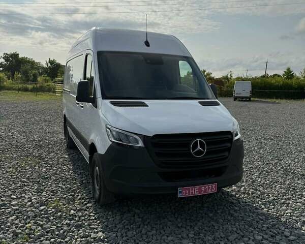 Белый Мерседес Sprinter, объемом двигателя 2.14 л и пробегом 294 тыс. км за 23599 $, фото 55 на Automoto.ua