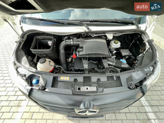 Белый Мерседес Sprinter, объемом двигателя 2.2 л и пробегом 155 тыс. км за 26500 $, фото 23 на Automoto.ua