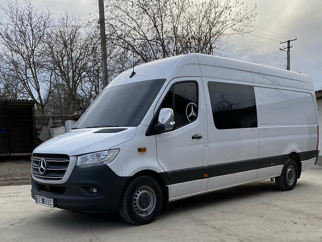 Белый Мерседес Sprinter, объемом двигателя 2.2 л и пробегом 500 тыс. км за 27200 $, фото 25 на Automoto.ua