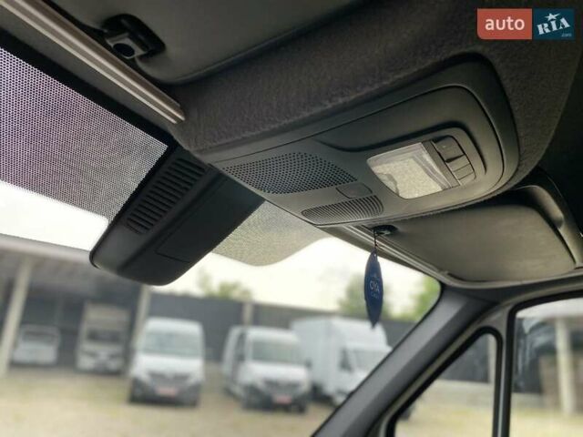 Белый Мерседес Sprinter, объемом двигателя 2.2 л и пробегом 156 тыс. км за 23850 $, фото 49 на Automoto.ua