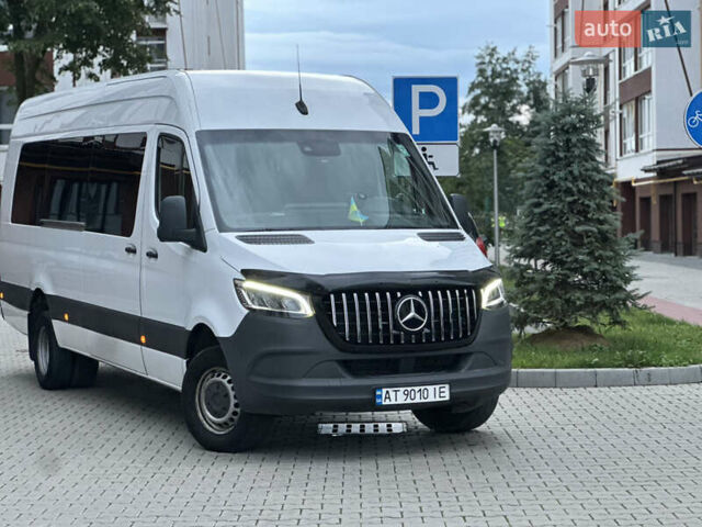 Белый Мерседес Sprinter, объемом двигателя 2.99 л и пробегом 250 тыс. км за 65000 $, фото 10 на Automoto.ua