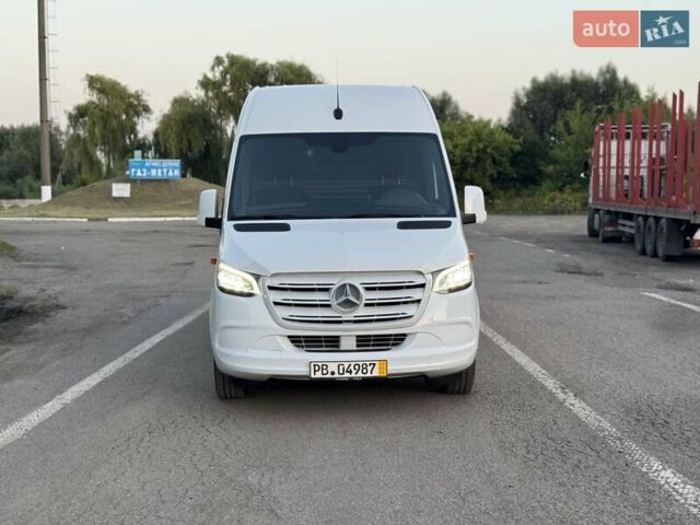 Белый Мерседес Sprinter, объемом двигателя 2.14 л и пробегом 261 тыс. км за 25800 $, фото 69 на Automoto.ua