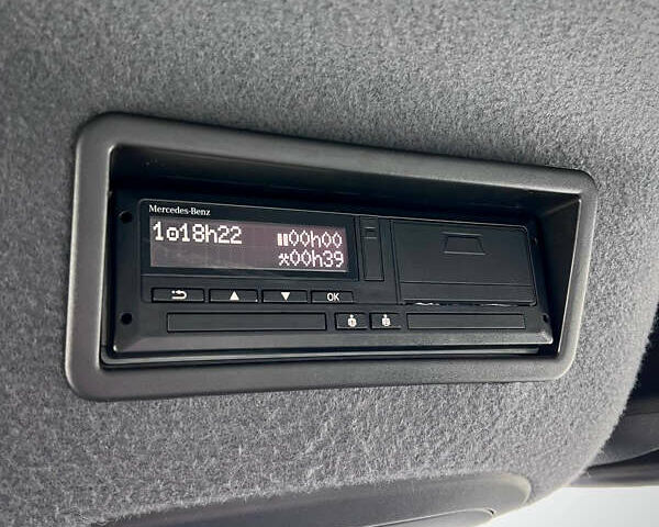 Белый Мерседес Sprinter, объемом двигателя 2.2 л и пробегом 239 тыс. км за 32900 $, фото 44 на Automoto.ua