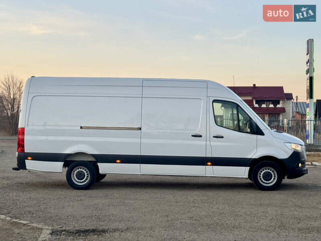 Белый Мерседес Sprinter, объемом двигателя 2.14 л и пробегом 240 тыс. км за 27900 $, фото 10 на Automoto.ua