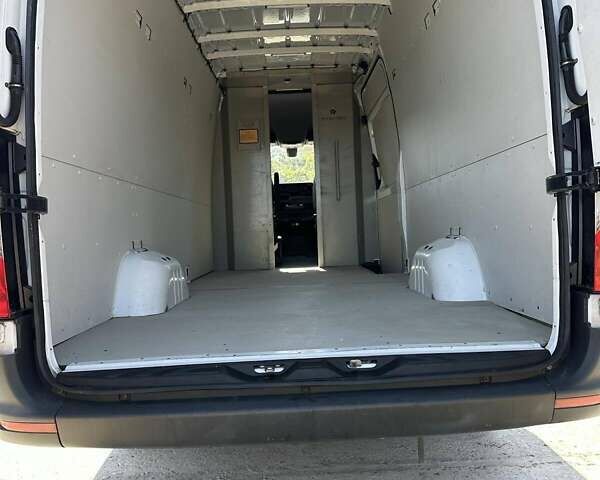Белый Мерседес Sprinter, объемом двигателя 2.2 л и пробегом 246 тыс. км за 25900 $, фото 17 на Automoto.ua