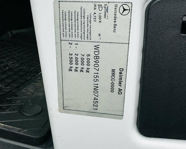 Белый Мерседес Sprinter, объемом двигателя 2.14 л и пробегом 62 тыс. км за 38000 $, фото 15 на Automoto.ua