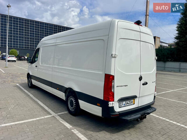 Белый Мерседес Sprinter, объемом двигателя 2.2 л и пробегом 257 тыс. км за 26000 $, фото 11 на Automoto.ua
