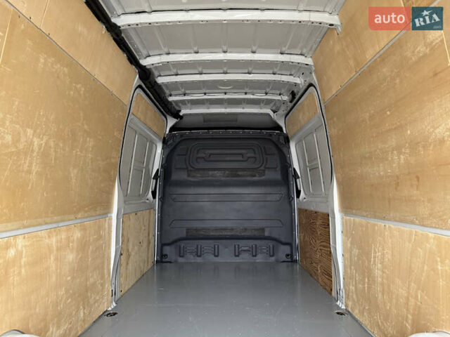 Белый Мерседес Sprinter, объемом двигателя 2.14 л и пробегом 262 тыс. км за 23700 $, фото 34 на Automoto.ua