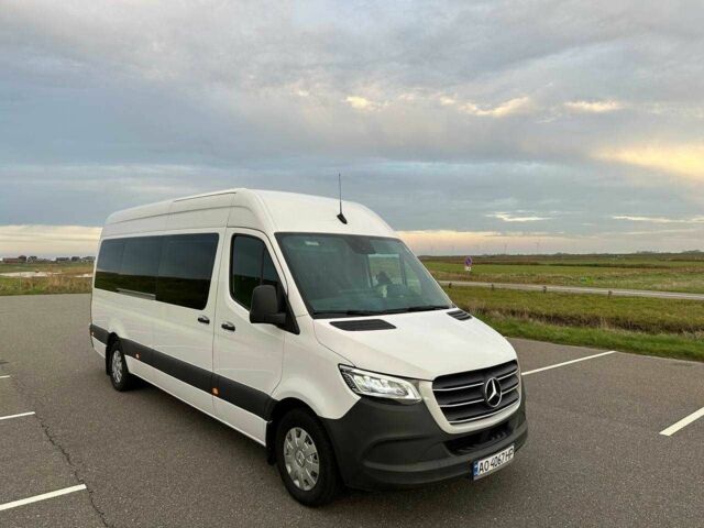 Белый Мерседес Sprinter, объемом двигателя 2.2 л и пробегом 340 тыс. км за 36110 $, фото 1 на Automoto.ua