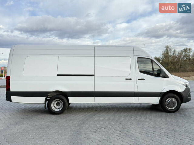 Мерседес Sprinter 2019 у Чернівцях на Automoto.ua Білий Мерседес Sprinter, об'ємом двигуна 3 л та пробігом 109 тис. км за 51500 $, фото 4 на Automoto.ua