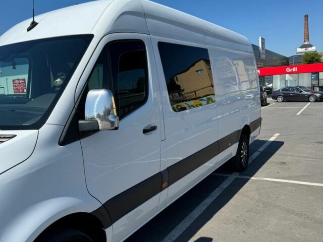 Білий Мерседес Sprinter, об'ємом двигуна 2.1 л та пробігом 420 тис. км за 40459 $, фото 10 на Automoto.ua