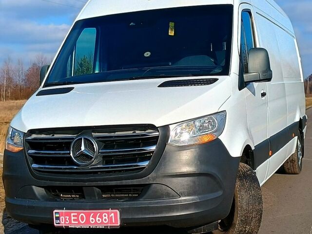 Белый Мерседес Sprinter, объемом двигателя 22 л и пробегом 320 тыс. км за 22000 $, фото 2 на Automoto.ua