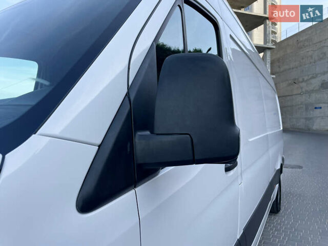 Білий Мерседес Sprinter, об'ємом двигуна 2.2 л та пробігом 280 тис. км за 23800 $, фото 4 на Automoto.ua