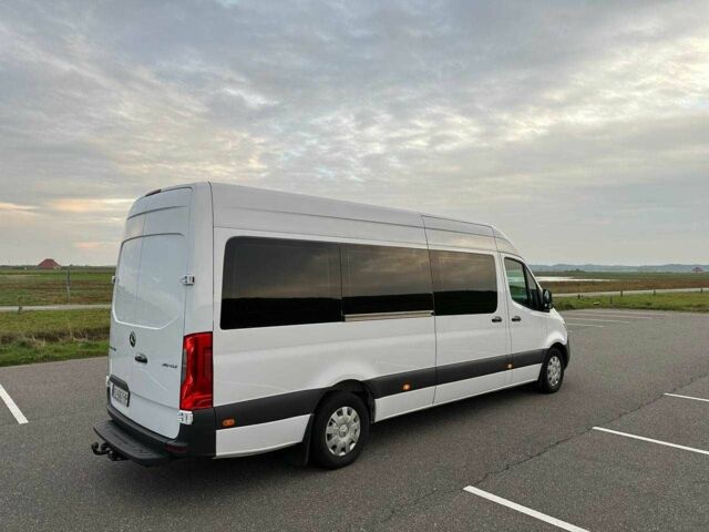 Белый Мерседес Sprinter, объемом двигателя 2.2 л и пробегом 340 тыс. км за 36110 $, фото 2 на Automoto.ua