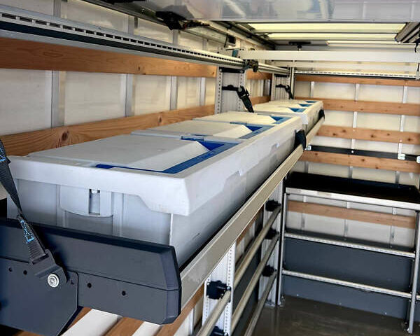 Белый Мерседес Sprinter, объемом двигателя 2.2 л и пробегом 239 тыс. км за 32900 $, фото 59 на Automoto.ua