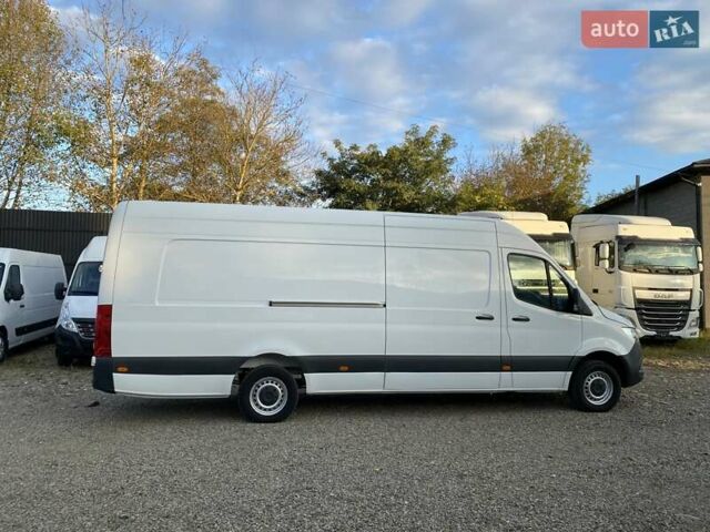 Белый Мерседес Sprinter, объемом двигателя 2.2 л и пробегом 165 тыс. км за 23350 $, фото 18 на Automoto.ua