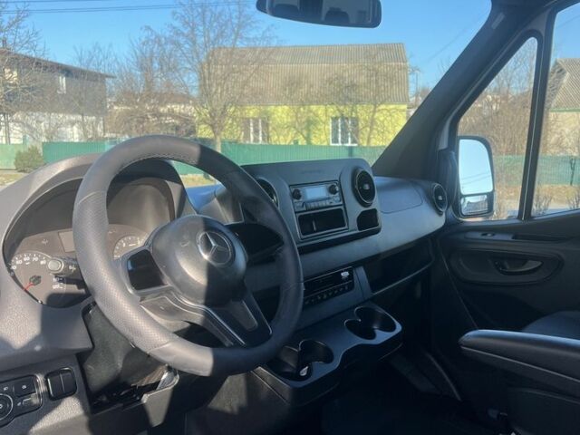 Белый Мерседес Sprinter, объемом двигателя 0 л и пробегом 125 тыс. км за 54500 $, фото 7 на Automoto.ua