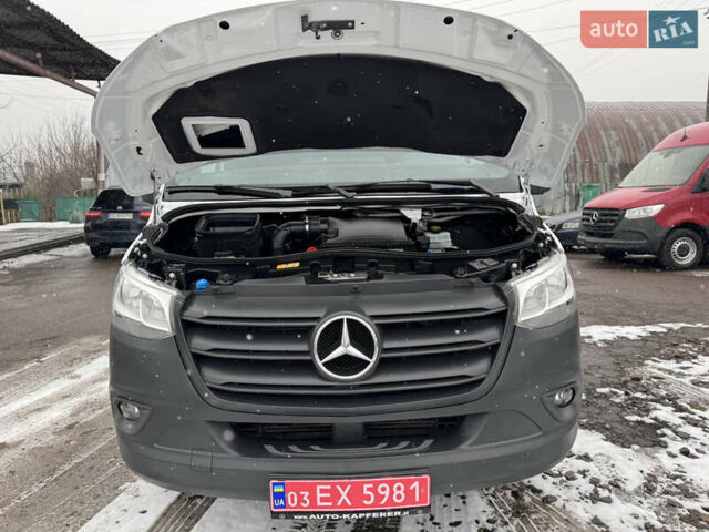 Белый Мерседес Sprinter, объемом двигателя 2.14 л и пробегом 262 тыс. км за 23700 $, фото 39 на Automoto.ua