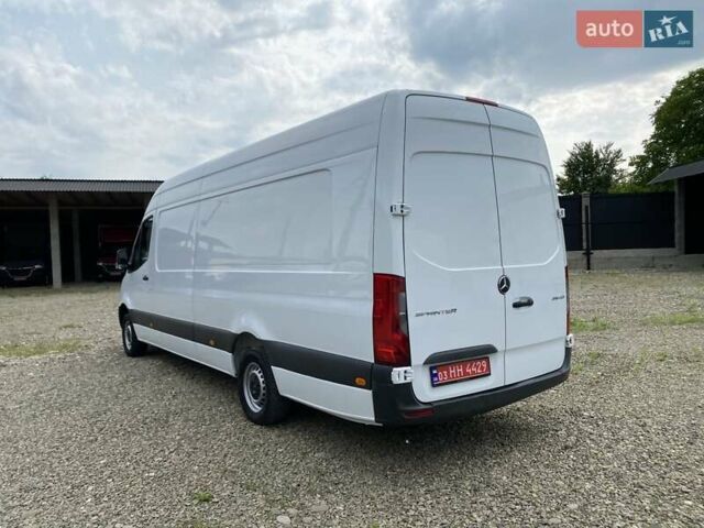 Белый Мерседес Sprinter, объемом двигателя 2.2 л и пробегом 156 тыс. км за 23850 $, фото 7 на Automoto.ua