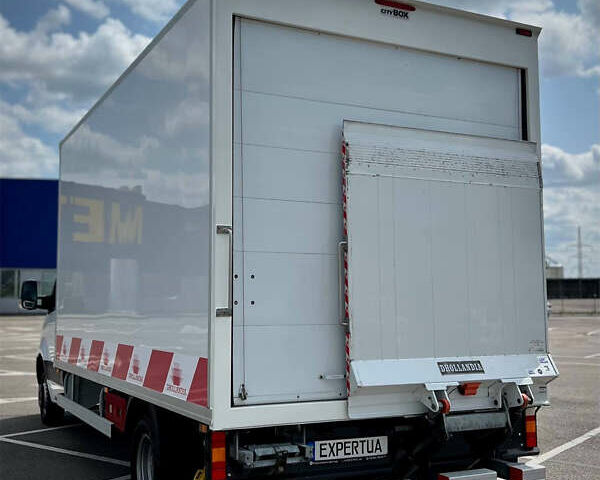 Белый Мерседес Sprinter, объемом двигателя 2.2 л и пробегом 239 тыс. км за 32900 $, фото 4 на Automoto.ua