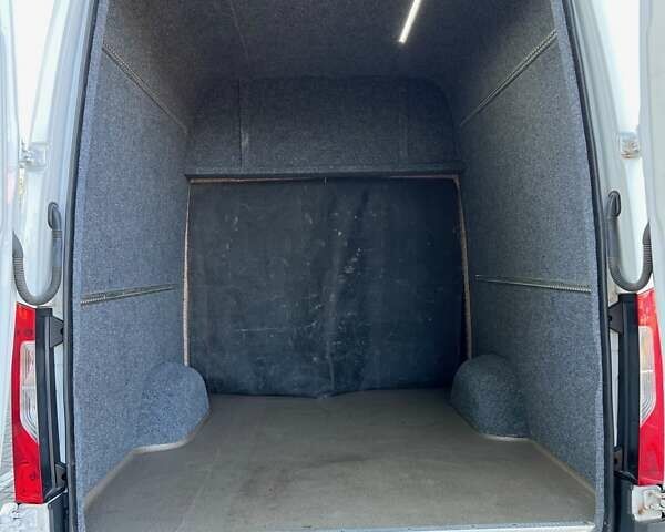 Белый Мерседес Sprinter, объемом двигателя 2.14 л и пробегом 690 тыс. км за 26000 $, фото 12 на Automoto.ua