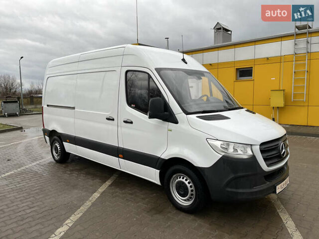 Білий Мерседес Sprinter, об'ємом двигуна 2.2 л та пробігом 131 тис. км за 22999 $, фото 5 на Automoto.ua