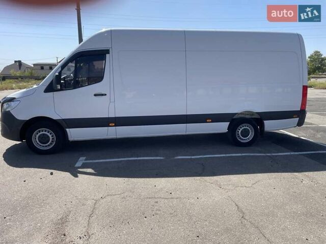 Белый Мерседес Sprinter, объемом двигателя 2.14 л и пробегом 405 тыс. км за 24000 $, фото 7 на Automoto.ua
