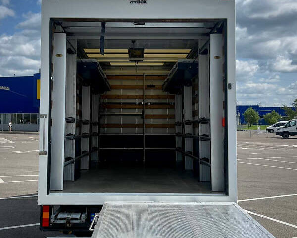 Белый Мерседес Sprinter, объемом двигателя 2.2 л и пробегом 239 тыс. км за 32900 $, фото 51 на Automoto.ua